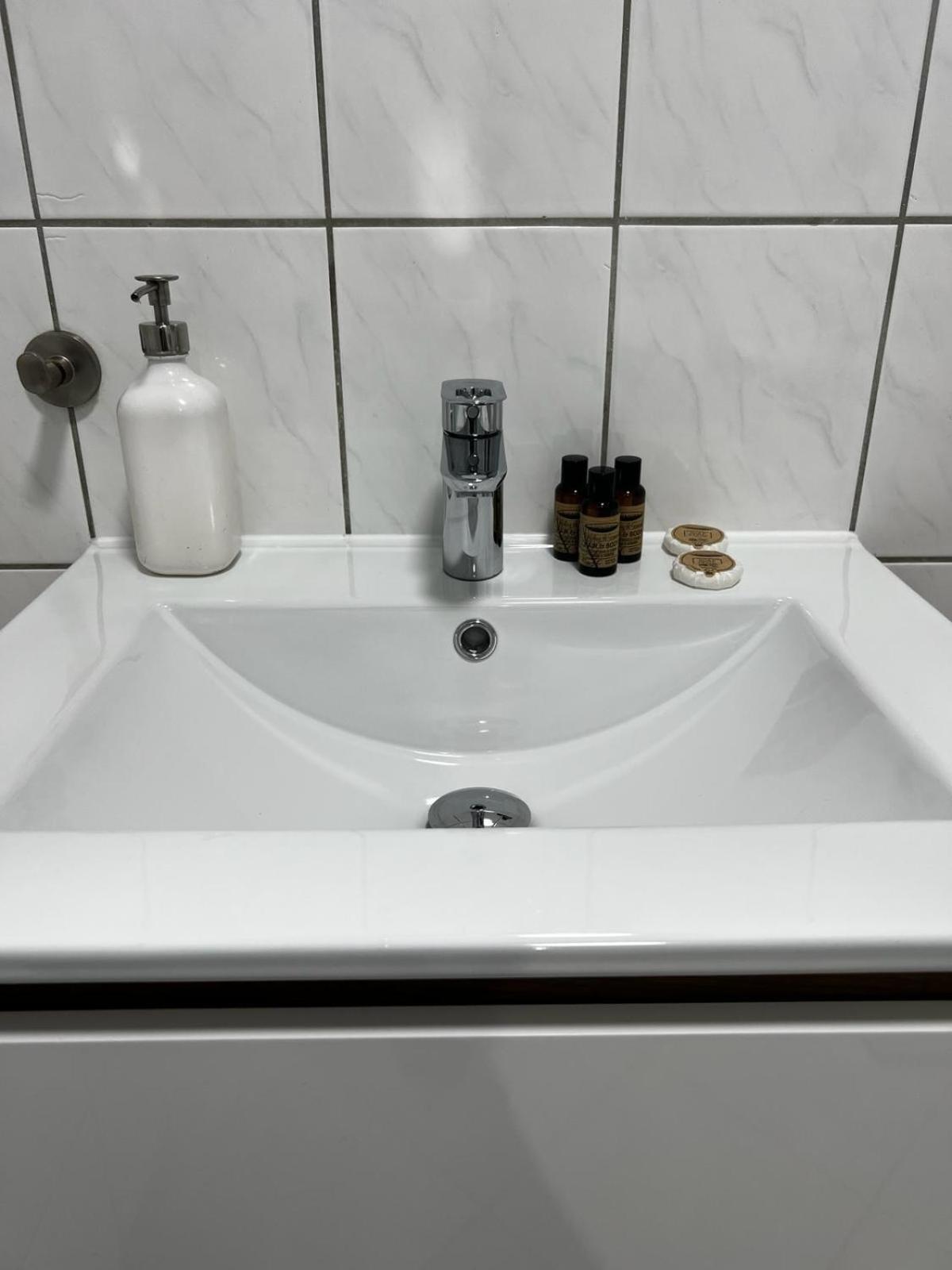 三角洲公寓酒店 弗罗茨瓦夫 外观 照片